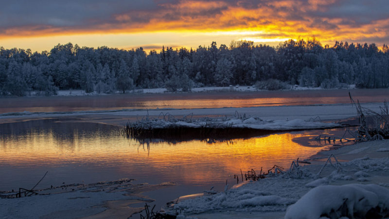 Photo taken on Dec. 7, 2021 shows the winter landscape in Ogre, Latvia. (Photo /RSS)