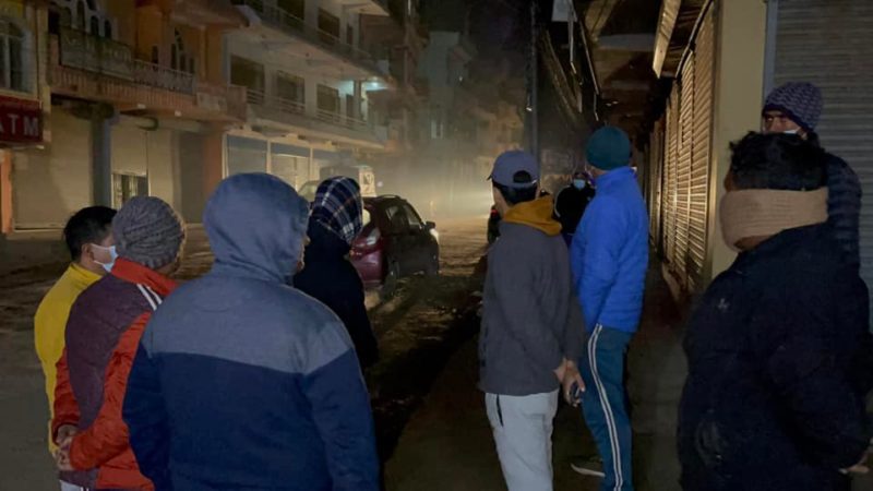 दाङको तुलसीपुरस्थित जुत्ता चप्पल गोदाममा आगलागी हुँदा पाँच जनाको मृत्यु