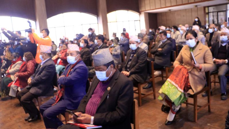 आवश्यक परेको ठाउँमा प्रयोग गर्न एमालेद्वारा सांसदहरूको हस्ताक्षर संकलन