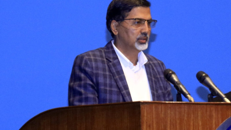 सरकार कोभिडले थलिएको अर्थतन्त्र लयमा फर्काउने प्रयासमाः अर्थमन्त्री