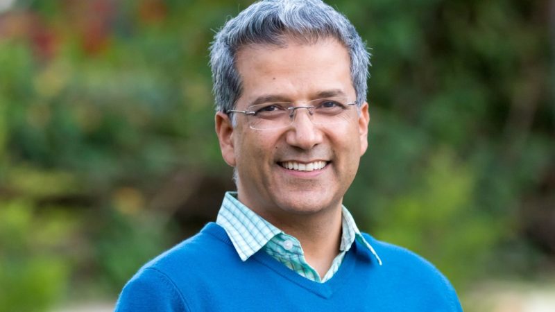 रवीन्द्रको रहरमा पहिरो 