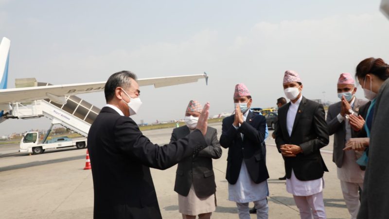 नेपाल भ्रमण सकेर चिनियाँ विदेशमन्त्री वाङ स्वेदश फिर्ता