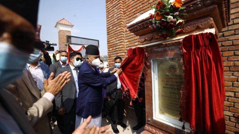 चोभारस्थित सुख्खा बन्दरगाह सञ्चालनमा